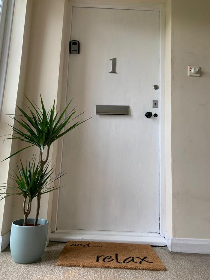 Cosy Studio Apartment Waterlooville Exterior foto